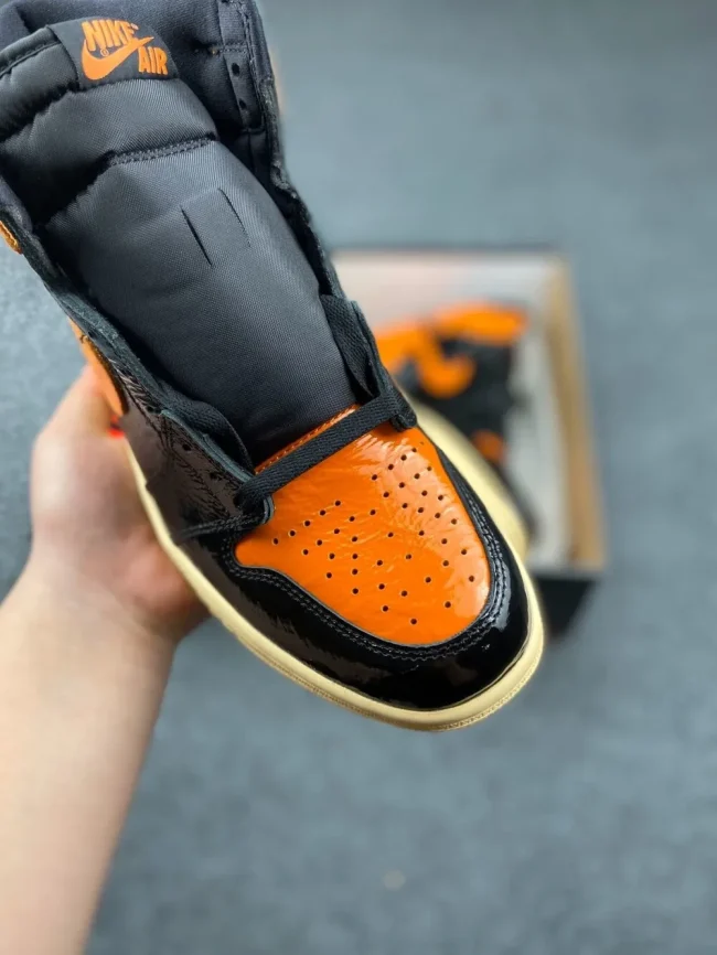 AJ 1 Retro High Shattered Backboard 3.0