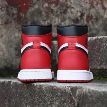 AJ 1 Retro High Og Chicago 2015