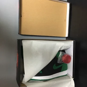 AJ 1 Retro High Og Pine Green 2.0