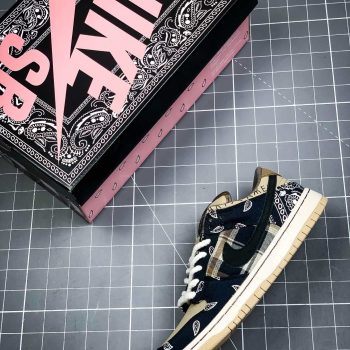 Tscott X Dunk Low Premium Qs Sb Cactus Jack