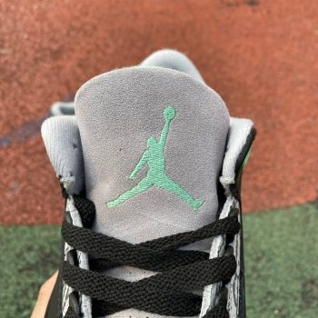 AJ 3 Retro Green Glow