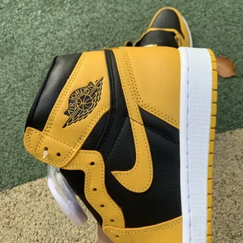 AJ 1 Retro High Og Pollen