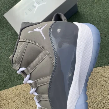 AJ 11 Retro Cool Grey 2021