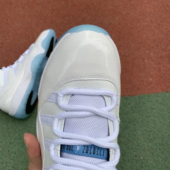 AJ 11 Retro Legend Blue