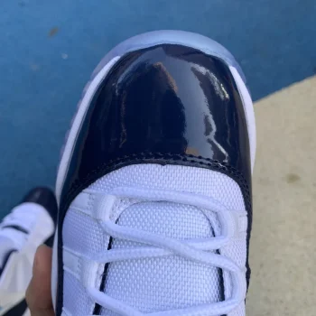 AJ 11 Retro Win Like 82