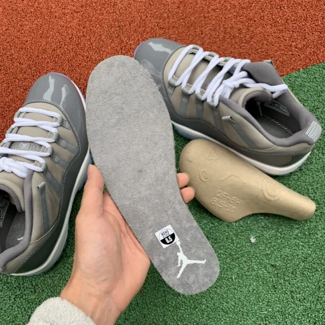 AJ 11 Retro Low Cool Grey