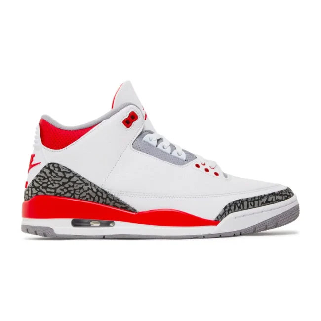 AJ 3 Retro Fire Red 2022