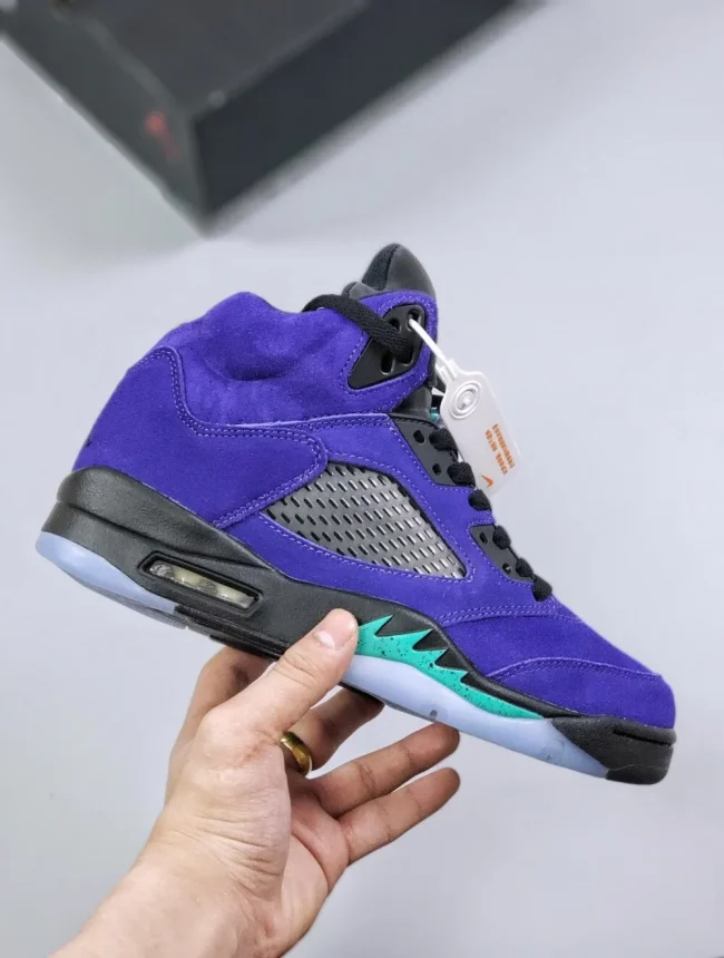 Aj 5 Retro Alternate Grape