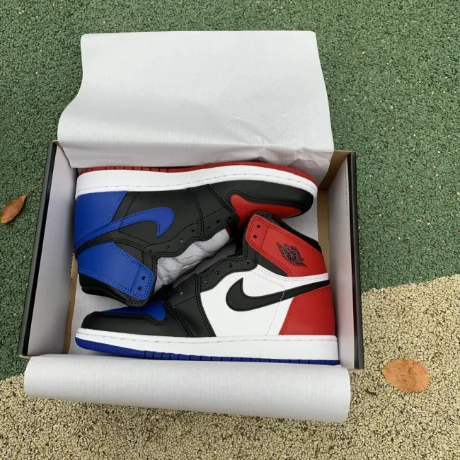 AJ 1 Retro High Og Top 3