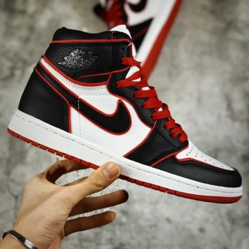 AJ 1 Retro High Bloodline