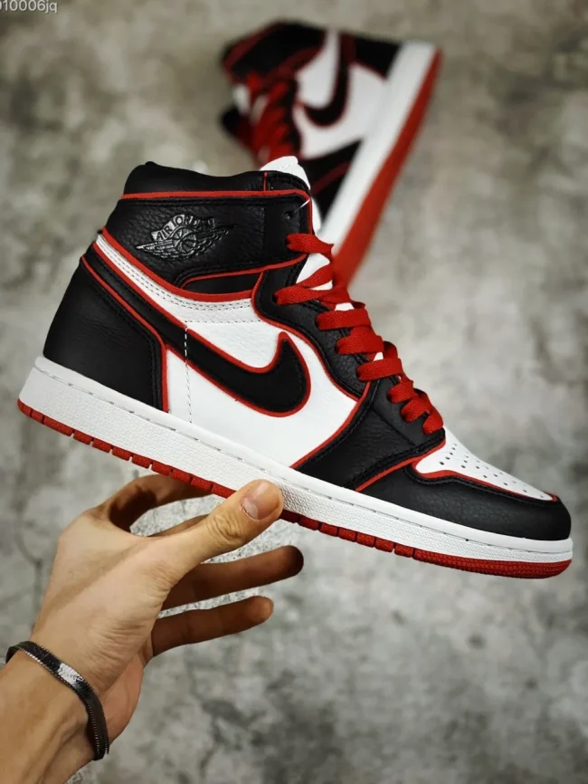 AJ 1 Retro High Bloodline