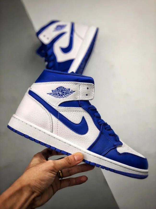 AJ 1 Mid Hyper Royal