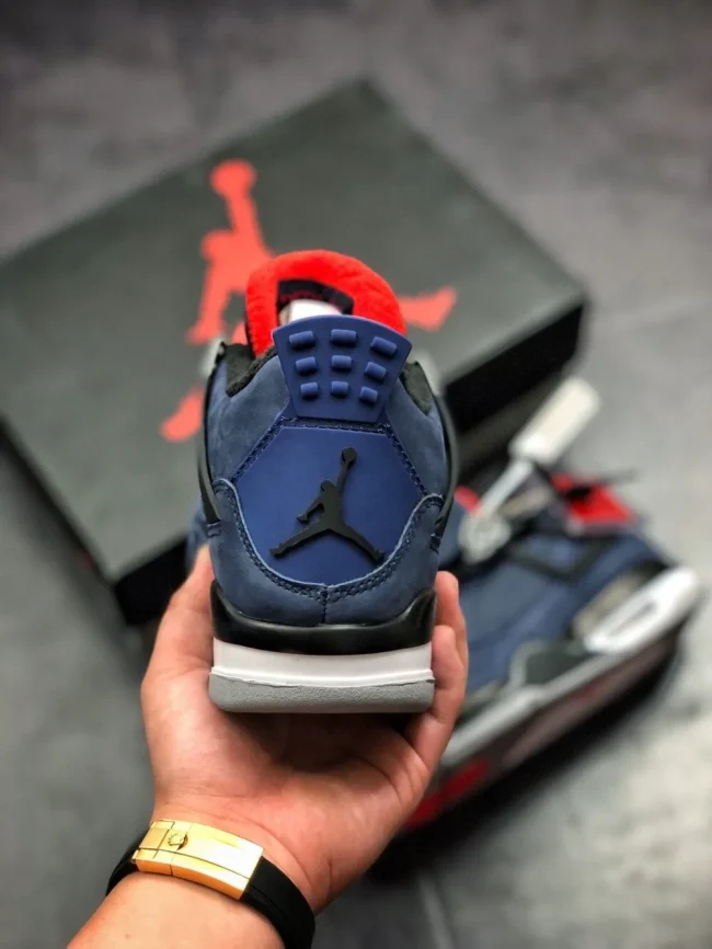 AJ 4 Winter Loyal Blue