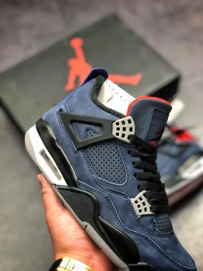 AJ 4 Winter Loyal Blue