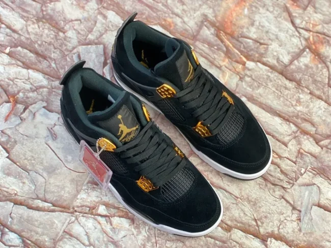 AJ 4 Retro Royalty