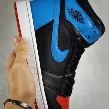 AJ 1 Retro High Unc To Chicago