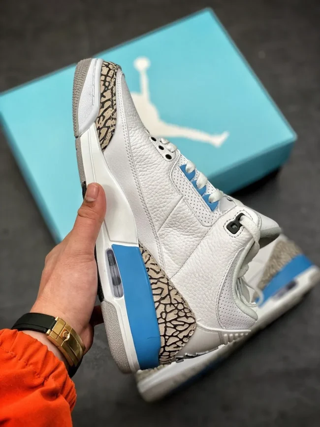 AJ 3 Retro Unc 2020