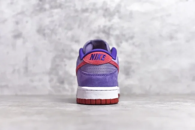 Dunk Low Retro Vol. 1 Sp Plum