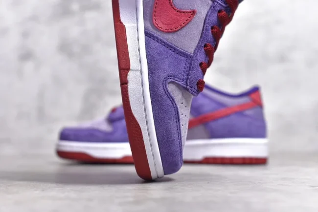 Dunk Low Retro Vol. 1 Sp Plum