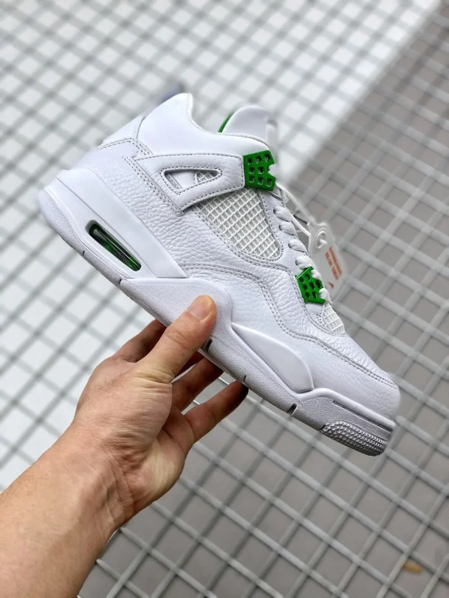 AJ 4 Retro Metallic Green