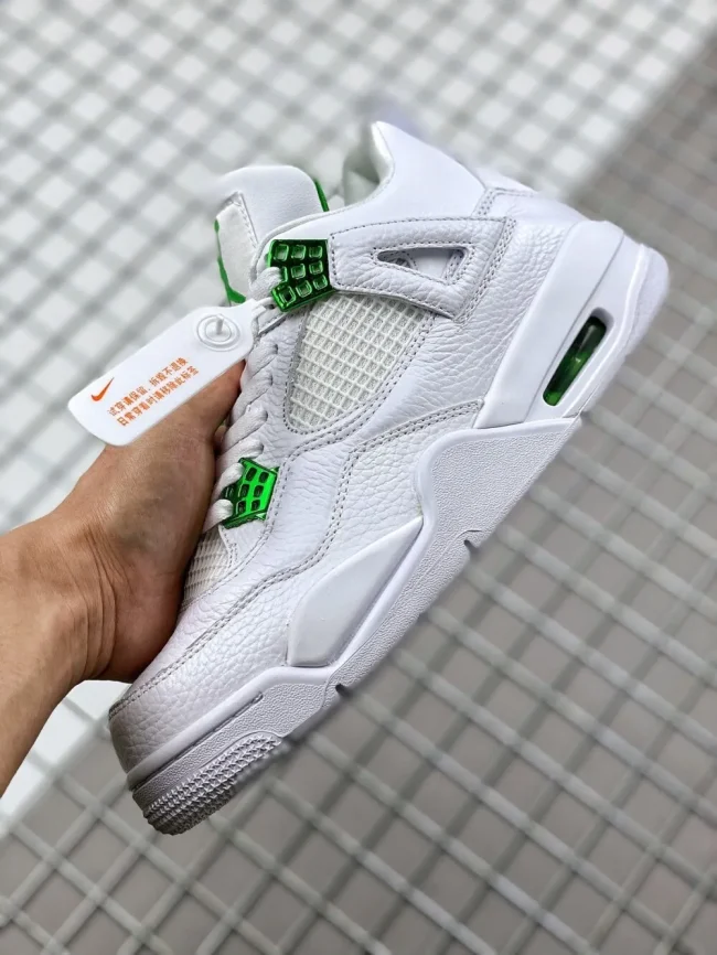 AJ 4 Retro Metallic Green