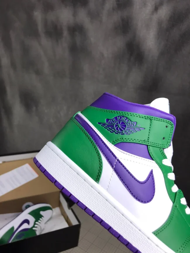 AJ 1 Mid Hulk