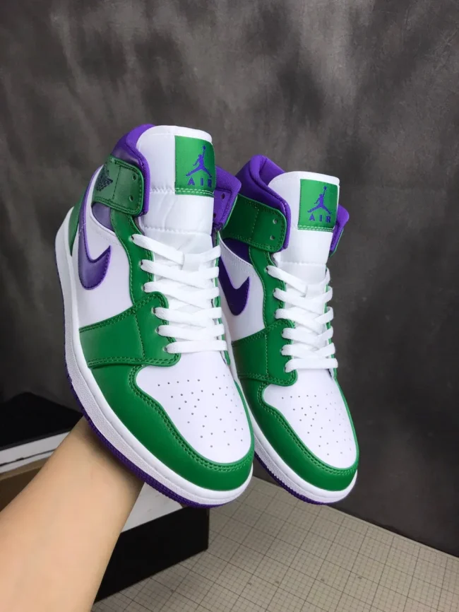 AJ 1 Mid Hulk