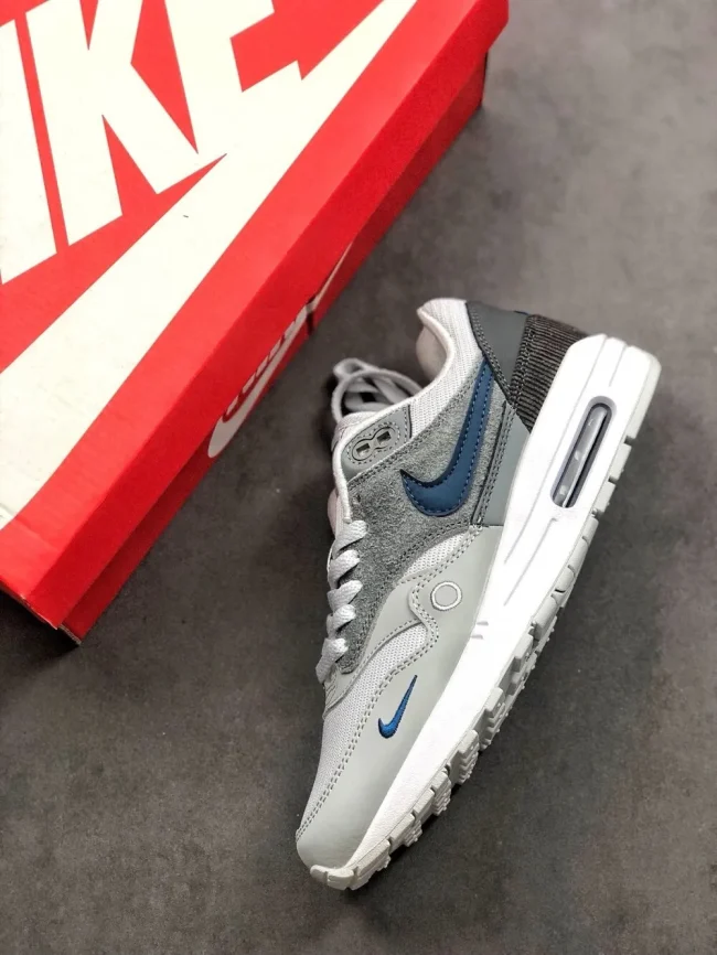 Air Max 1 City Pack London