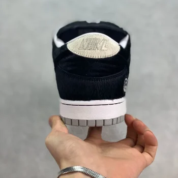 Medicom Toy X Dunk Low Sb Be@rbrick