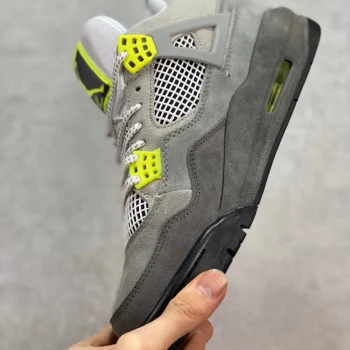 AJ 4 Retro Se Neon 95