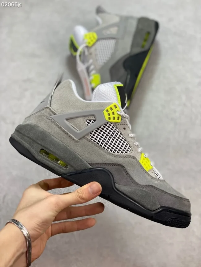 AJ 4 Retro Se Neon 95