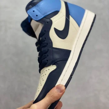 AJ 1 Retro High Obsidian