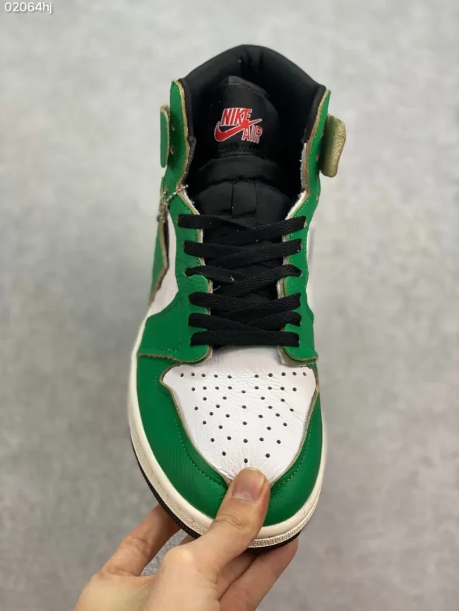 AJ 1 Retro High Lucky Green