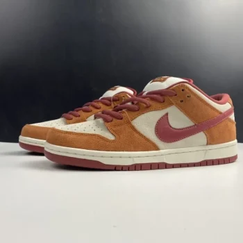 Dunk Low Pro Sb Dark Russet