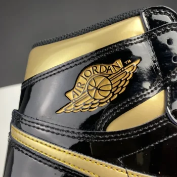 AJ 1 Retro High Og Black Metallic Gold