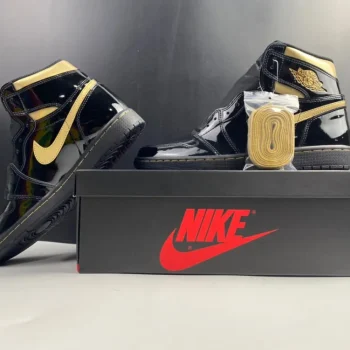 AJ 1 Retro High Og Black Metallic Gold