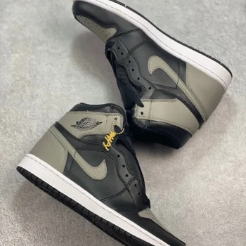 AJ 1 Retro High Og Shadow 2018