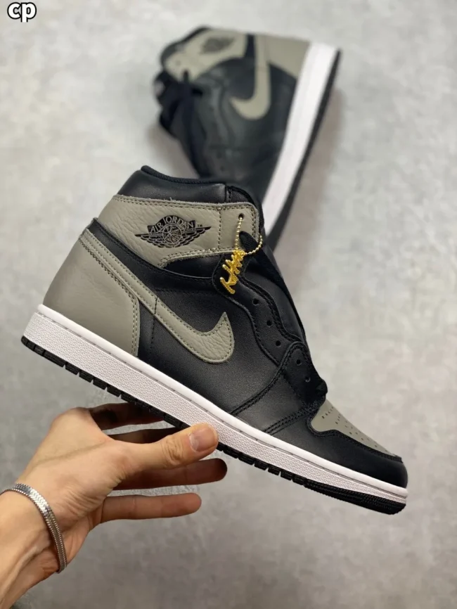 AJ 1 Retro High Og Shadow 2018