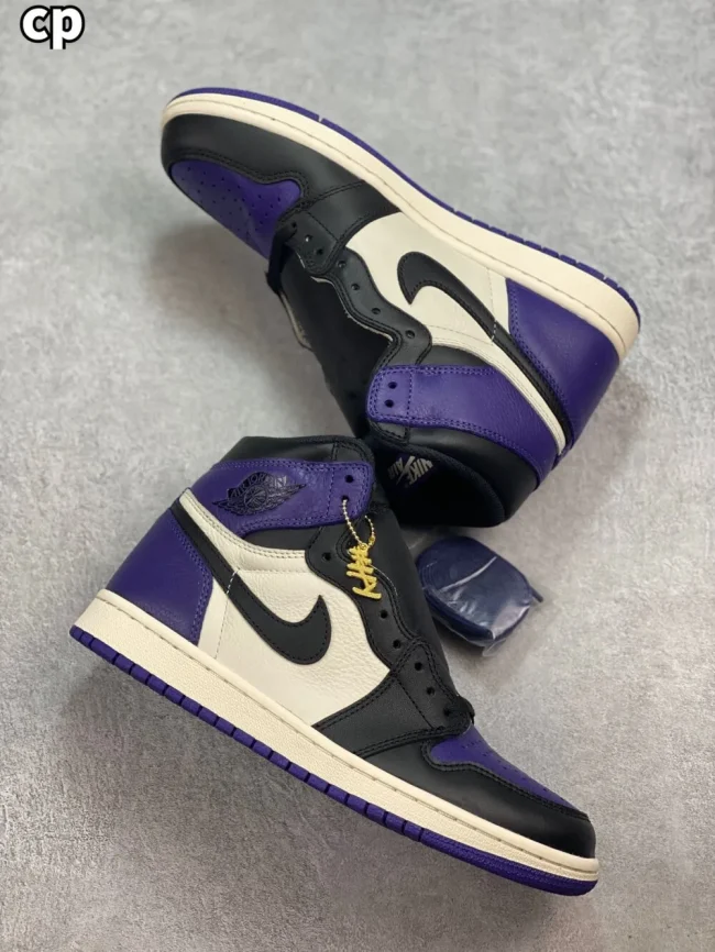 AJ 1 Retro High Og Court Purple