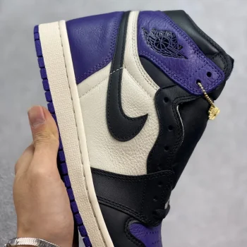 AJ 1 Retro High Og Court Purple