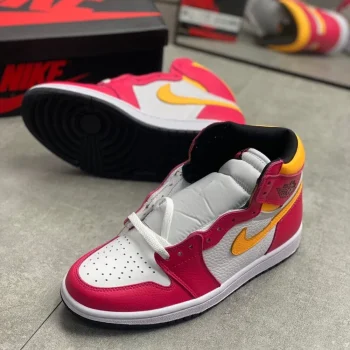 AJ 1 Retro High Og Light Fusion Red