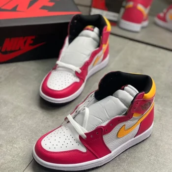 AJ 1 Retro High Og Light Fusion Red