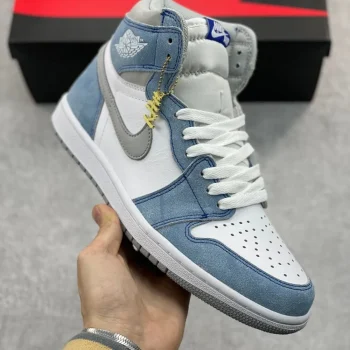 AJ 1 Retro High Og Hyper Royal