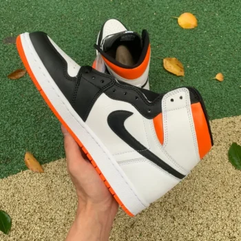 AJ 1 Retro High Og Electro Orange