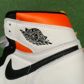 AJ 1 Retro High Og Electro Orange