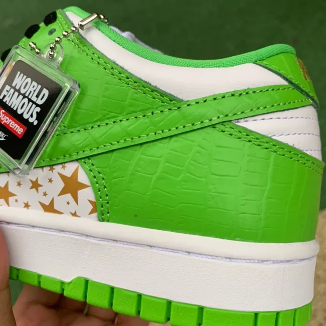 Sr X Dunk Low Og Sb Qs Mean Green