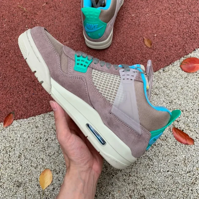 AJ 4 Retro Sp 30th Anniversary Union Taupe Haze