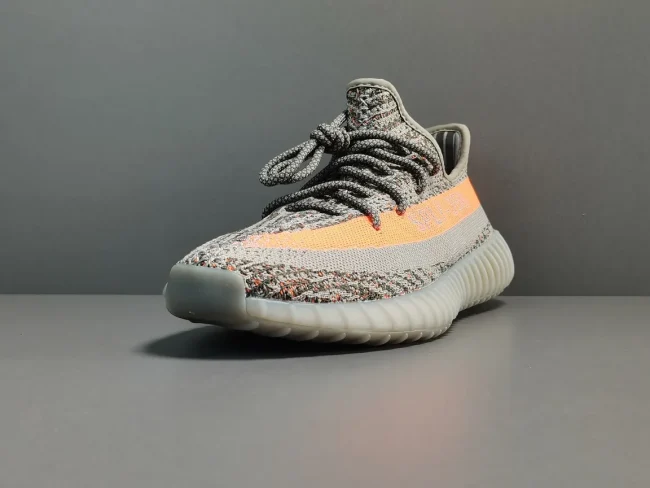 Yzy Boost 350 V2 Beluga Reflective