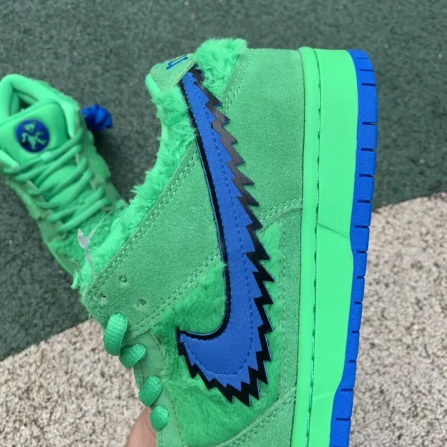 Grateful Dead X Dunk Low Sb Green Bear