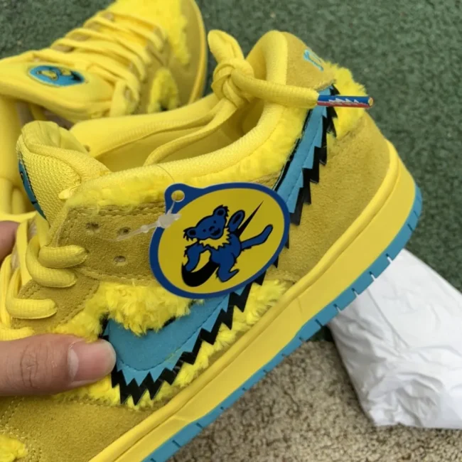 Grateful Dead X Dunk Low Sb Yellow Bear